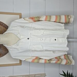 021. POL Distressed White Denim Cropped Ripped Knit Long Sleeve Jacket